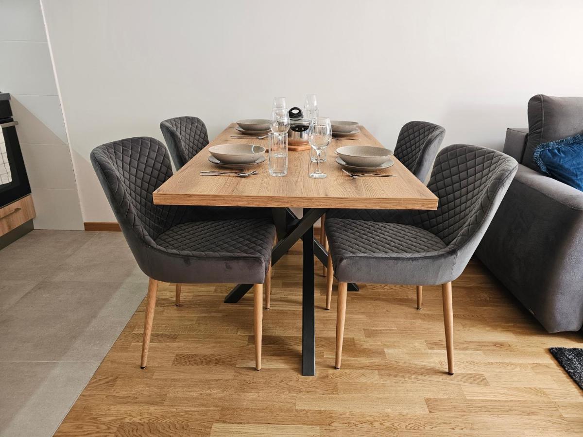Sun&Moon Apartments Нови Сад Екстериор снимка