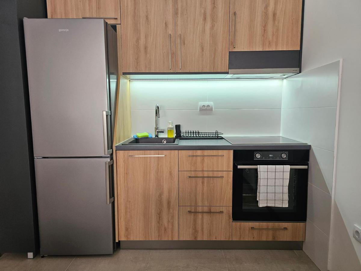 Sun&Moon Apartments Нови Сад Екстериор снимка